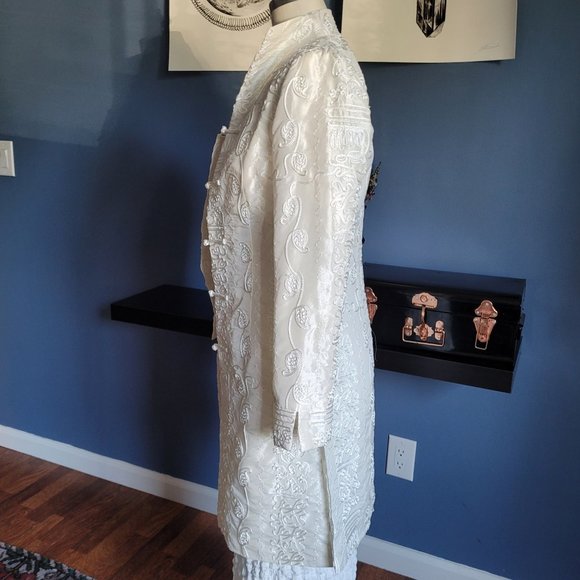 Vintage Chinese Silk Jacket (Size S) - Picture 4 of 10